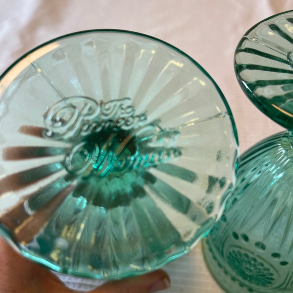The Pioneer Woman Water Goblets Adeline Teal Turquoise Footed Glasses Set of 2 - Picture 5 of 5